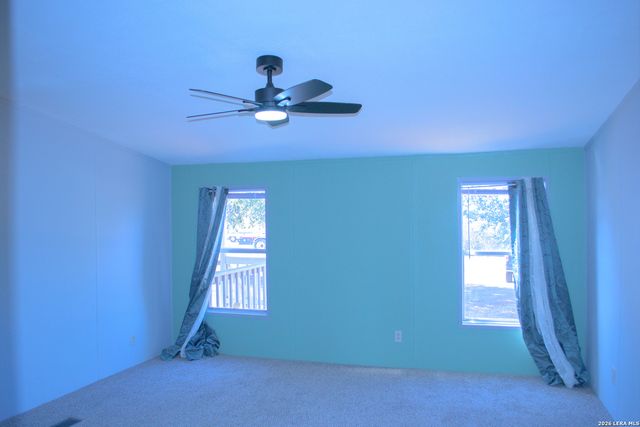 290 Crestfield, Pleasanton, TX 78064