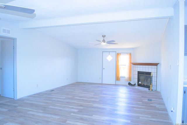 290 Crestfield, Pleasanton, TX 78064