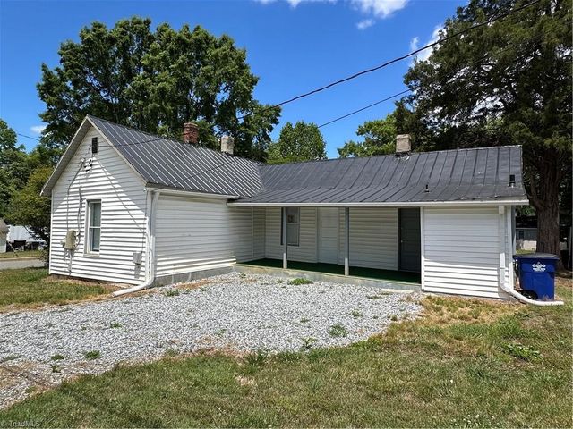 2725 Urban Street, Winston-salem, NC 27107