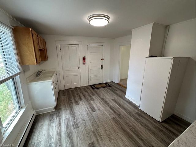 2725 Urban Street, Winston-salem, NC 27107