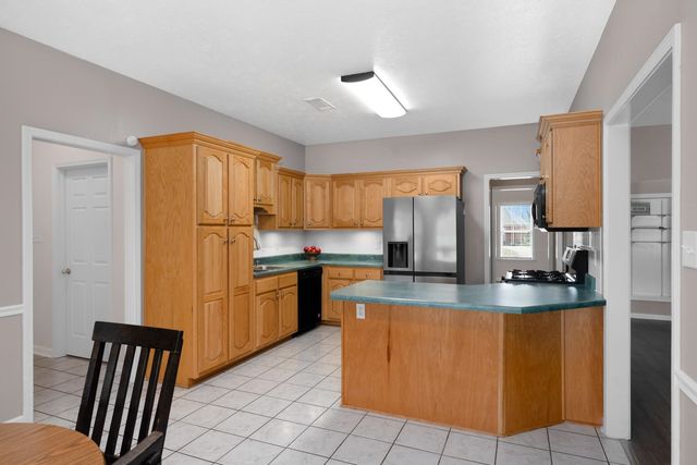 136 WINDY OAKS DR, Munford, TN 38058