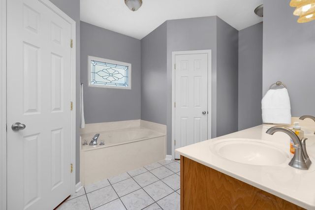 136 WINDY OAKS DR, Munford, TN 38058