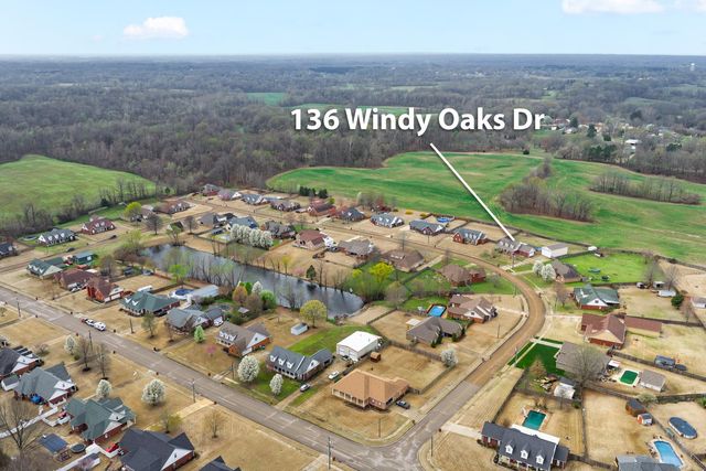 136 WINDY OAKS DR, Munford, TN 38058