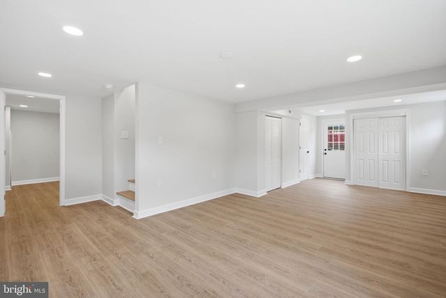 6615 VALLEY PARK RD, Capitol Heights, MD 20743