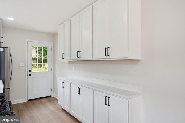 6615 VALLEY PARK RD, Capitol Heights, MD 20743