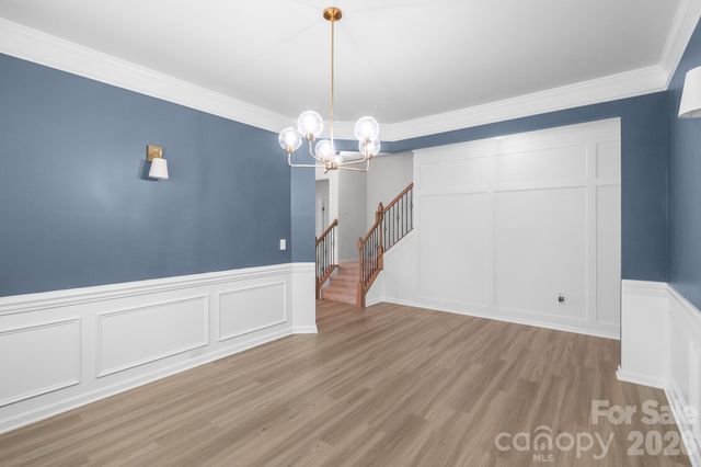 13007 Canterbury Castle Drive, Charlotte, NC 28273