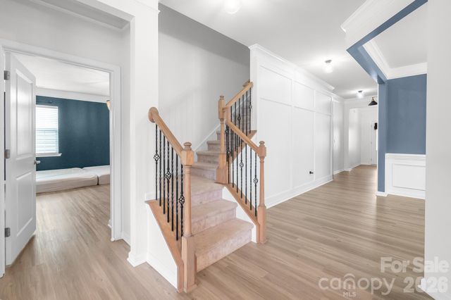 13007 Canterbury Castle Drive, Charlotte, NC 28273