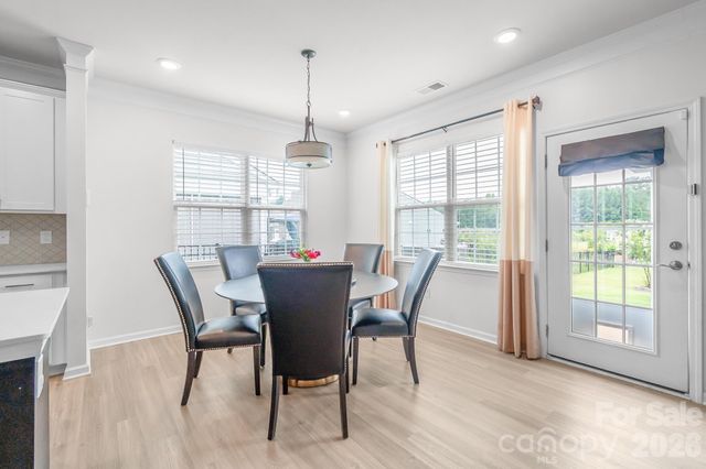 13007 Canterbury Castle Drive, Charlotte, NC 28273