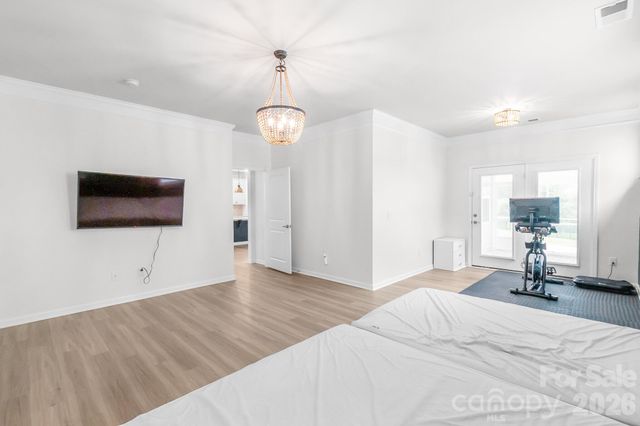 13007 Canterbury Castle Drive, Charlotte, NC 28273