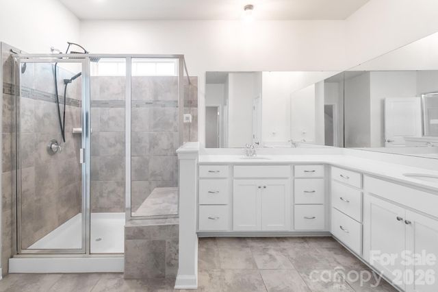 13007 Canterbury Castle Drive, Charlotte, NC 28273