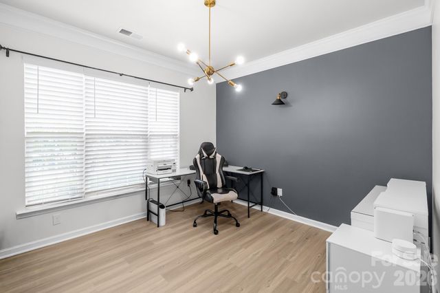 13007 Canterbury Castle Drive, Charlotte, NC 28273