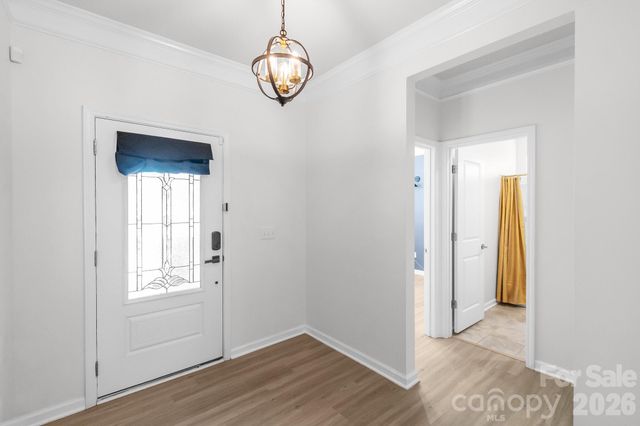 13007 Canterbury Castle Drive, Charlotte, NC 28273