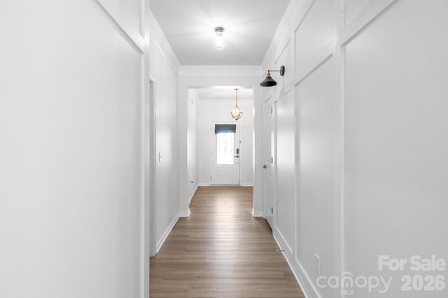 13007 Canterbury Castle Drive, Charlotte, NC 28273