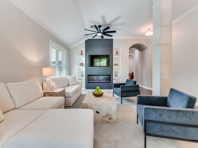 13201 Berrywood Trail, Fort Worth, TX 76244