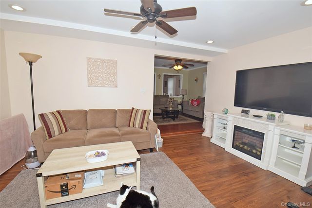 529 Lombard Street, North Babylon, NY 11703