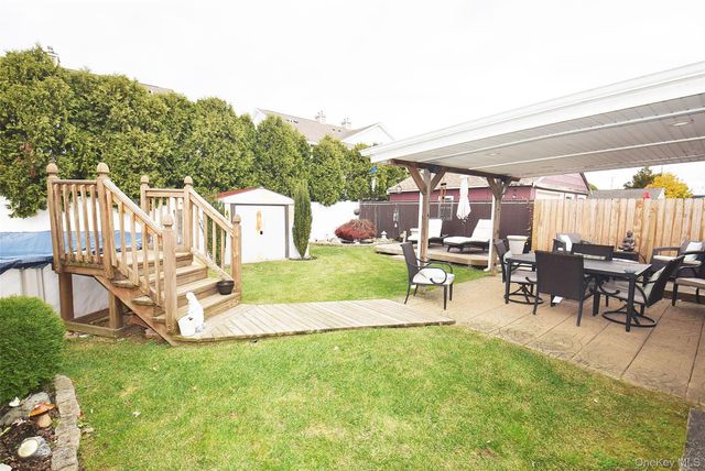 529 Lombard Street, North Babylon, NY 11703