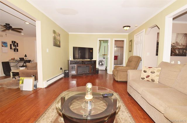 529 Lombard Street, North Babylon, NY 11703