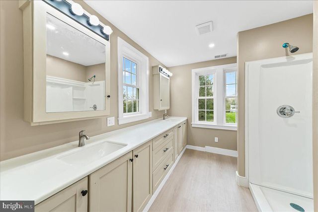 244 W SUMMIT AVE, West Grove, PA 19390