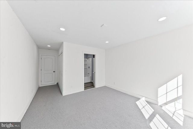244 W SUMMIT AVE, West Grove, PA 19390