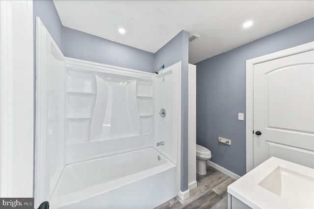 244 W SUMMIT AVE, West Grove, PA 19390