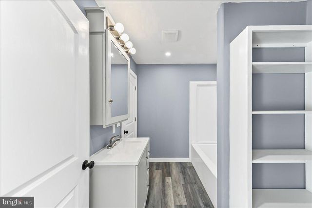 244 W SUMMIT AVE, West Grove, PA 19390