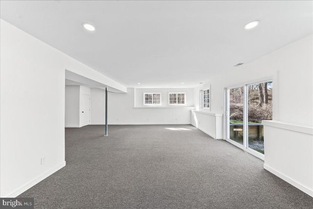 244 W SUMMIT AVE, West Grove, PA 19390