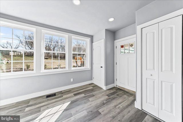 244 W SUMMIT AVE, West Grove, PA 19390