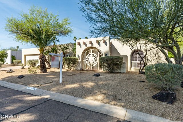 11002 N 45TH Street, Phoenix, AZ 85028