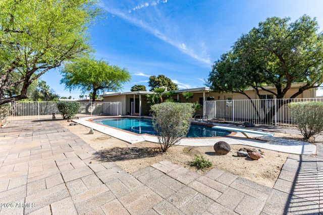 11002 N 45TH Street, Phoenix, AZ 85028