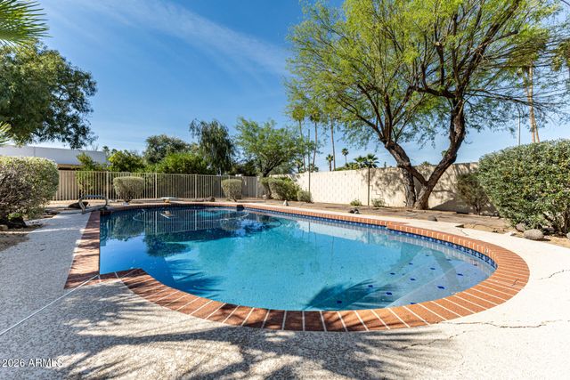 11002 N 45TH Street, Phoenix, AZ 85028