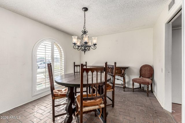 11002 N 45TH Street, Phoenix, AZ 85028