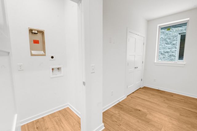 3038 Edwin Cir, Nashville, TN 37207