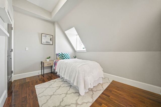324 Tappan PH, Brookline, MA 02445