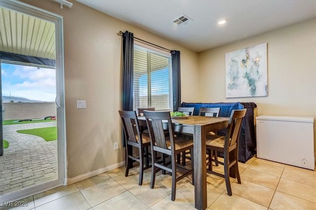 7255 Dazzle Point Street, North Las Vegas, NV 89084