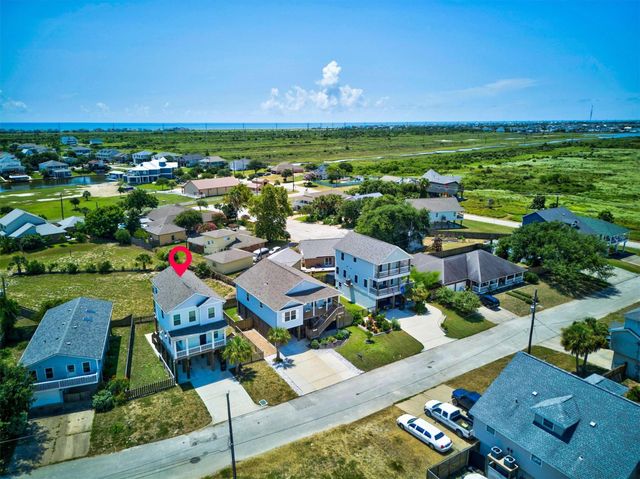 12835 E Conquistador Drive, Galveston, TX 77554