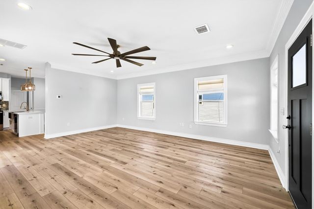 12835 E Conquistador Drive, Galveston, TX 77554