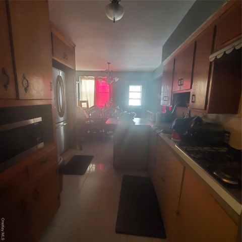 1206 E 58th Street, Brooklyn, NY 11234
