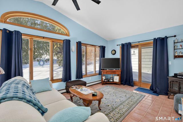 27 Robinwood Road, Waterbury, CT 06708