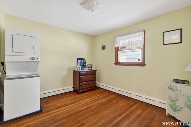 27 Robinwood Road, Waterbury, CT 06708