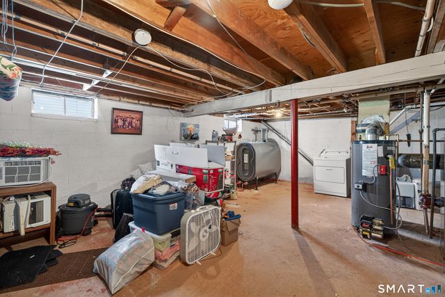 27 Robinwood Road, Waterbury, CT 06708