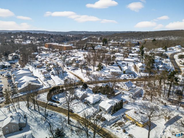 27 Robinwood Road, Waterbury, CT 06708