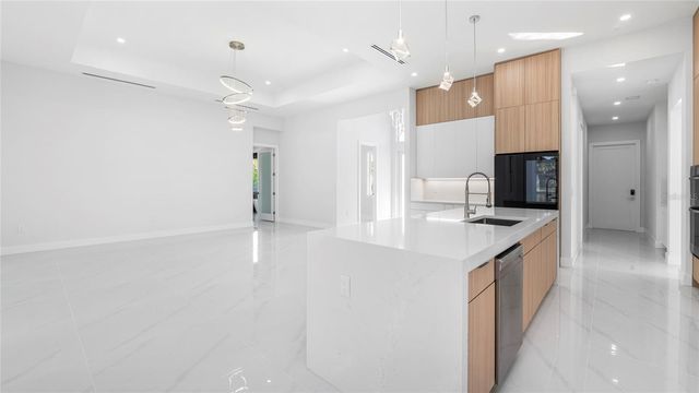 1687 19TH STREET SW, Naples, FL 34117