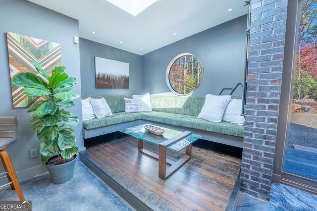 538 Highway 356, Helen, GA 30545