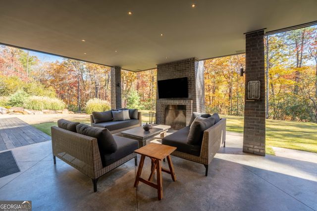 538 Highway 356, Helen, GA 30545