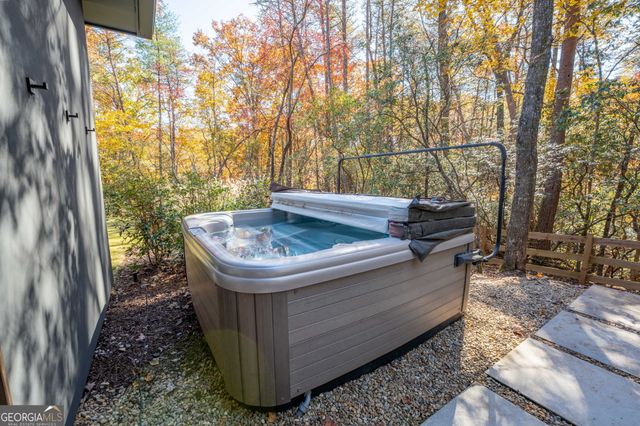 538 Highway 356, Helen, GA 30545