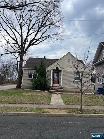 1 Courier Place, Rutherford, NJ 07070