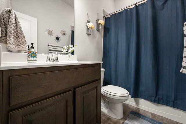 5610 Goodnight Court, Midlothian, TX 76065