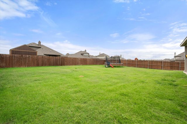 5610 Goodnight Court, Midlothian, TX 76065