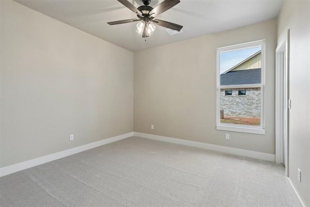 6900 Lake View Court, Cashion, OK 73016