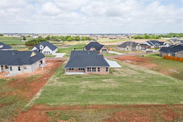 6900 Lake View Court, Cashion, OK 73016